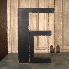 #11098 - Salvaged&nbsp;Vintage&nbsp;Metal&nbsp;Building&nbsp;Sign&nbsp;Letter&nbsp;E&nbsp;image
