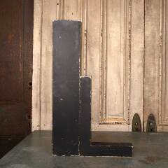 #11099 - Salvaged&nbsp;Vintage&nbsp;Metal&nbsp;Building&nbsp;Sign&nbsp;Letter&nbsp;L&nbsp;image