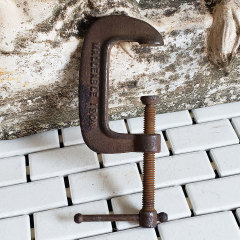#22087 - Vintage&nbsp;Malleable&nbsp;Iron&nbsp;Clamp&nbsp;image
