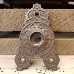 #43057 - Antique&nbsp;Triangular&nbsp;Iron&nbsp;Doorknob&nbsp;Rosette&nbsp;image