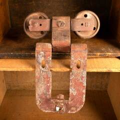 #44522 - Antique&nbsp;Cast&nbsp;Iron&nbsp;Barn&nbsp;Door&nbsp;Trolley&nbsp;Hardware&nbsp;image