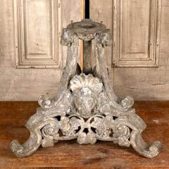 #45969 - Antique&nbsp;Cast&nbsp;Metal&nbsp;Base&nbsp;with&nbsp;Lion&nbsp;Heads&nbsp;image