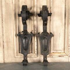#46283 - Antique&nbsp;Iron&nbsp;Tudor&nbsp;Fireplace&nbsp;Mantel&nbsp;Brackets&nbsp;image