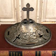 #46543 - Vintage&nbsp;Metal&nbsp;Incense&nbsp;Burner&nbsp;Lid&nbsp;with&nbsp;Cross&nbsp;image