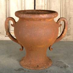 #47802 - Antique&nbsp;Rusty&nbsp;Cast&nbsp;Iron&nbsp;Handled&nbsp;Garden&nbsp;Urn&nbsp;image