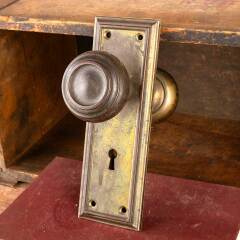 #48477 - Antique&nbsp;Yale&nbsp;Arts&nbsp;&&nbsp;Crafts&nbsp;Door&nbsp;Hardware&nbsp;Set&nbsp;image