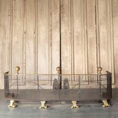 #49039 - Antique&nbsp;Brass&nbsp;&&nbsp;Iron&nbsp;Footed&nbsp;Fireplace&nbsp;Fender&nbsp;image