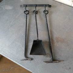 #51312 - 3&nbsp;Piece&nbsp;Wall&nbsp;Mount&nbsp;Iron&nbsp;Fireplace&nbsp;Tool&nbsp;Set&nbsp;image
