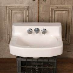 #51985 - 20x15&nbsp;Antique&nbsp;Porcelain&nbsp;Bathroom&nbsp;Sink&nbsp;image