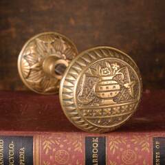 #52983 - Antique&nbsp;Brass&nbsp;Lockwood&nbsp;Doorknobs&nbsp;Hardware image