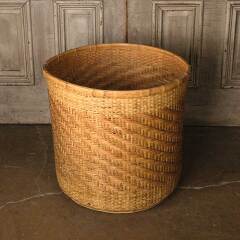 #53617 - 22x22&nbsp;Large&nbsp;Hand&nbsp;Woven&nbsp;Cylindrical&nbsp;Basket&nbsp;image
