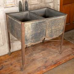 #54601 - Antique&nbsp;Ideal&nbsp;Metal&nbsp;Double&nbsp;Bowl&nbsp;Washtub&nbsp;image