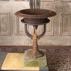 #54676 - Antique&nbsp;Cast&nbsp;Iron&nbsp;Garden&nbsp;Urn&nbsp;&&nbsp;Pedestal&nbsp;image