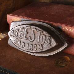 #54815 - Antique&nbsp;Cast&nbsp;Iron&nbsp;ASBESTOS&nbsp;Sad&nbsp;Iron&nbsp;image