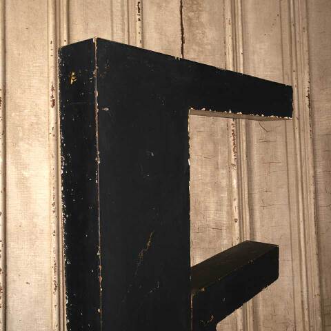 #11095 Salvaged Vintage Metal Building Sign Letter E image 7