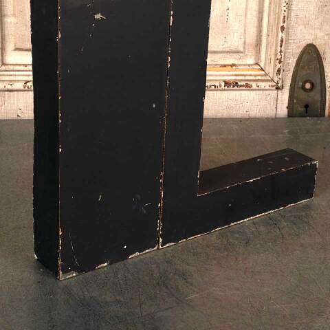 #11099 Salvaged Vintage Metal Building Sign Letter L image 4