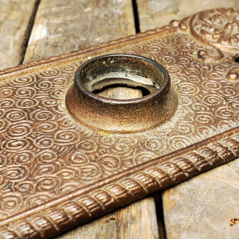 #11742 Antique Salvaged Doorknob Backplate image 5