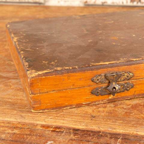 #18009 Antique Columbia Sign Printer Box image 6