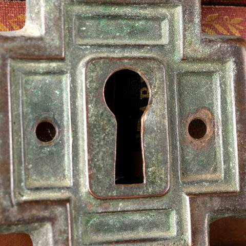 #18942 Antique Door Keyhole Escutcheon Hardware image 3