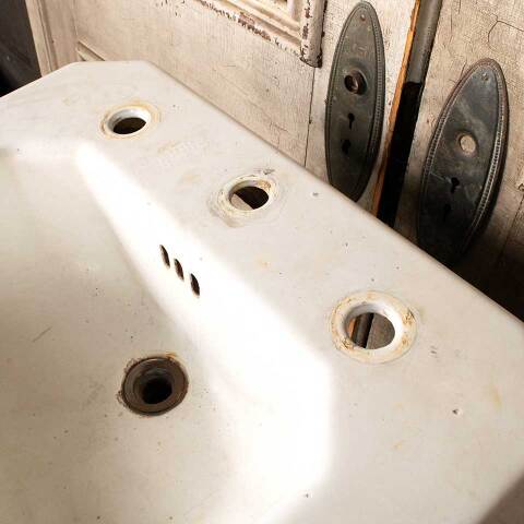 #19573 Salvaged Antique Cast Iron Pedestal Sink image 5