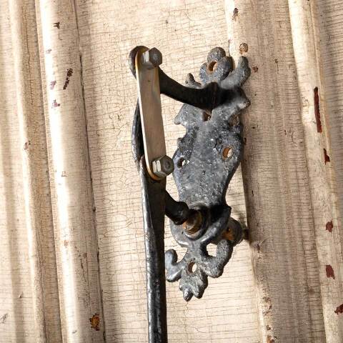 #21385 Salvaged Antique Tudor Door Bell Pull Handle image 2