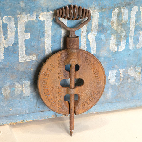 #24767 Griswold 4 Inch Stove Pipe Damper Spindle image 3