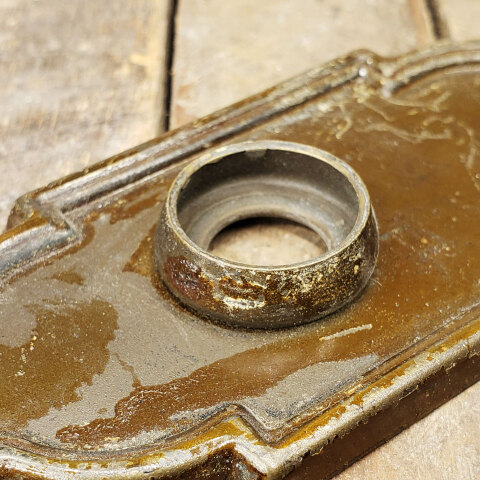 #25483 Antique Salvaged Doorknob Backplate image 4