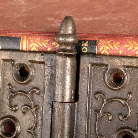 #25900 3 1/2" Antique Iron Acorn Finial Door Hinge image 4