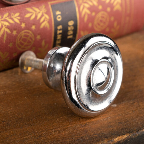 #29069 Set of 4 Chrome Cabinet Knobs image 5