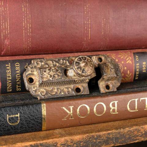 #30337 Antique Ornate Victorian Cabinet Latch image 8