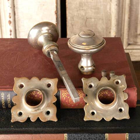 #30611 Antique Tudor Doorknob Door Hardware Set image 5