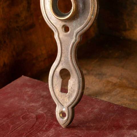 #32441 Antique Art Deco Doorknob Backplate image 4