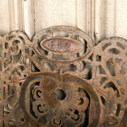 #33648 Antique Ornate Cast Iron Fireplace Screen image 7