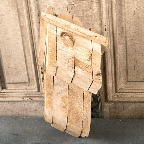 #40569 Salvaged Gable End Roof Corbel Bracket image 2