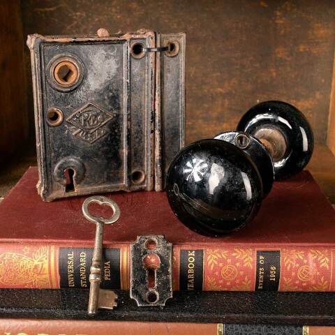 #40605 Russell & Erwin Rim Lock Door Hardware Set image 5