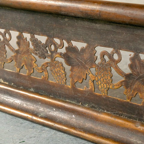 #41185 Salvaged Antique Brass Fireplace Fender image 8