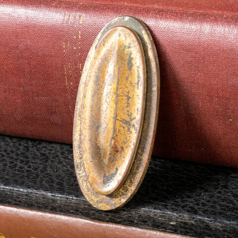 #41207 Antique Brass Keyhole Escutcheon image 2