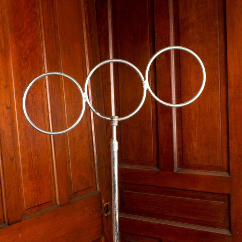 #42930 Antique Chrome Countertop Scarf Display image 2