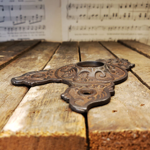 #43057 Antique Triangular Iron Doorknob Rosette image 3