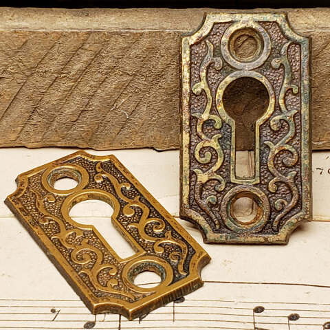 #43130 Antique Bronze Door Keyhole Escutcheon image 6