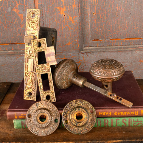 #43148 Antique Mallory Wheeler Door Hardware Set image 6