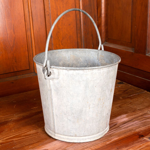 #43404 Vintage Galvanized Pail Bucket with Handle image 2