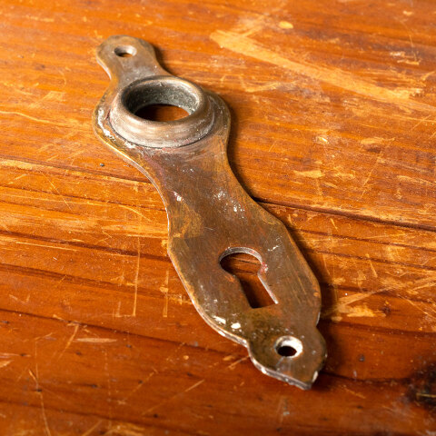 #43910 Antique Brass Doorknob Backplate Hardware image 5