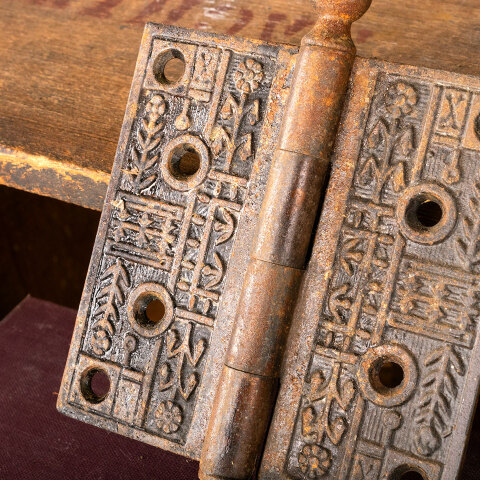 #43915 Antique Ornate 4" Cast Iron Door Hinge image 3