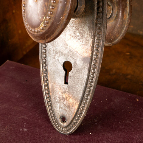 #44143 Salvaged Antique Oval Door Hardware Set image 3