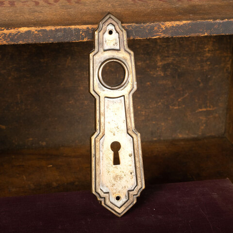 #44218 Antique Art Deco Doorknob Backplate image 2