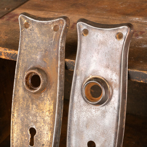 #44318 Antique Metal Doorknob Backplates Hardware image 2