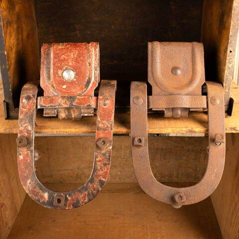 #44517 Antique Cast Iron Barn Door Trolley Hardware image 2