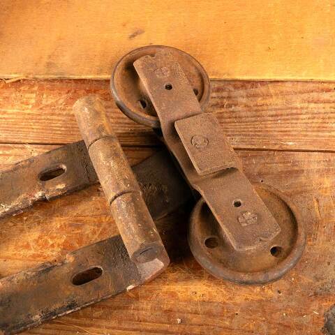 #44522 Antique Cast Iron Barn Door Trolley Hardware image 6