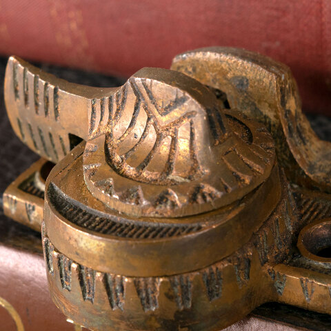 #44528 Antique Bronze Sash Window Lock & Keeper image 4